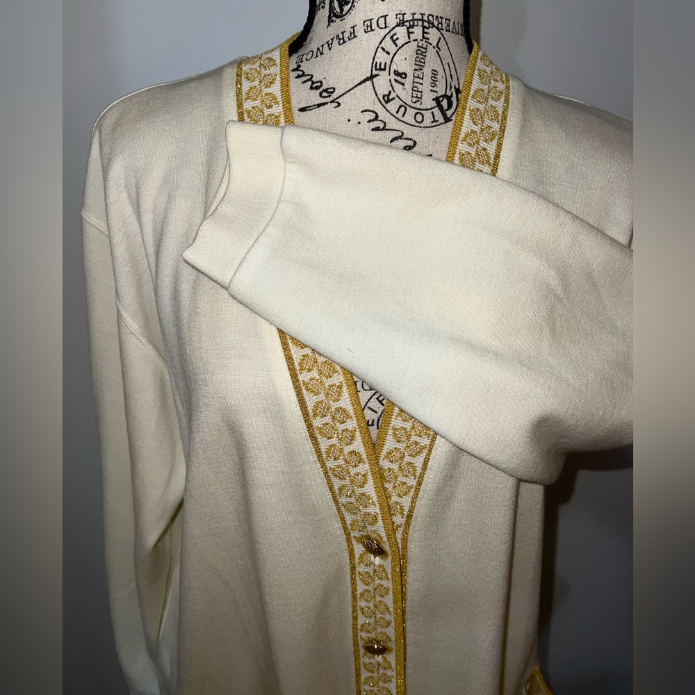 Cathy Daniel’s 90s Vintage Ivory & Gold Trim Cardigan/Size Large - Picture 8 of 14
